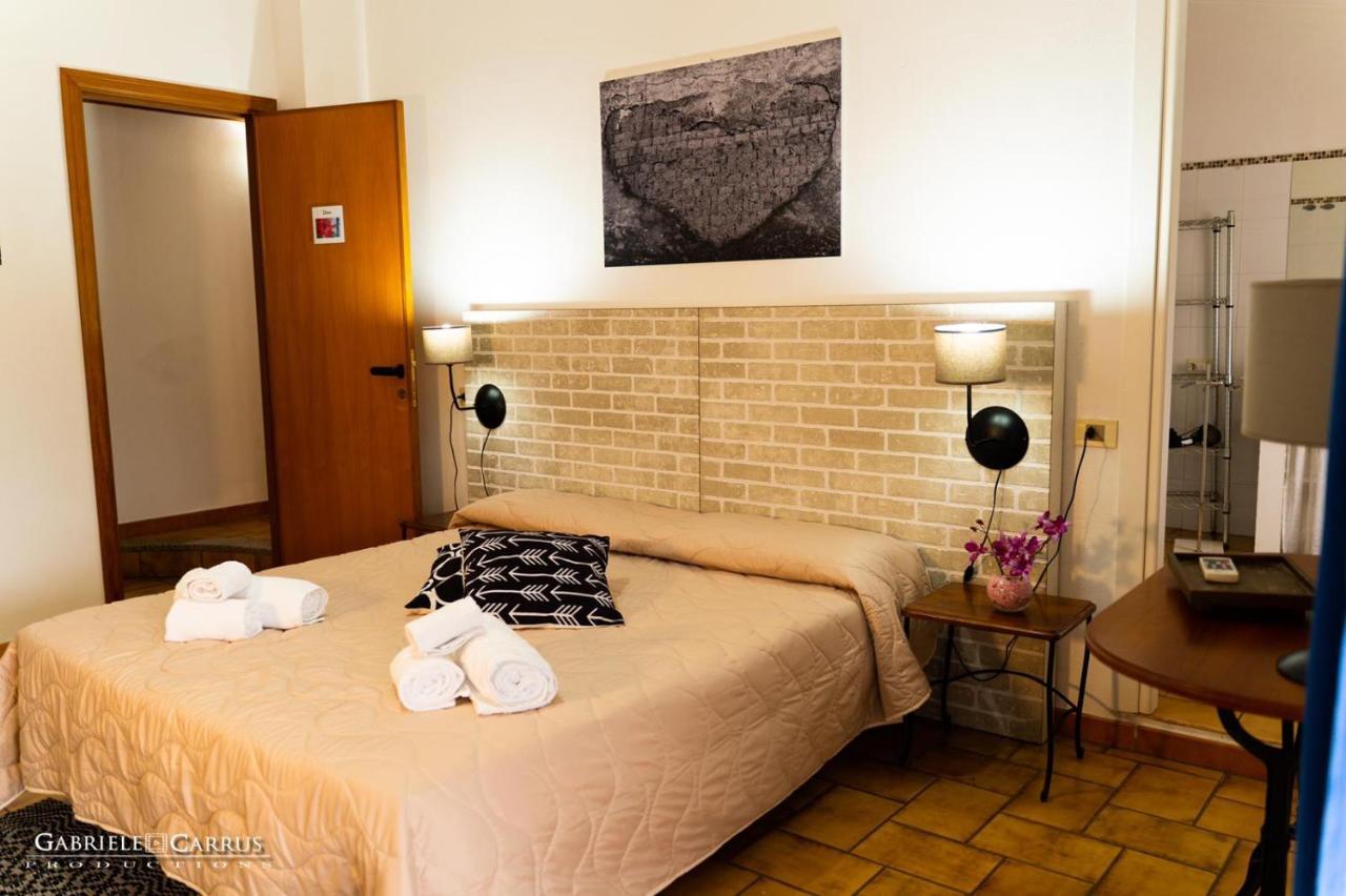 Murahera Guest House Muravera Esterno foto