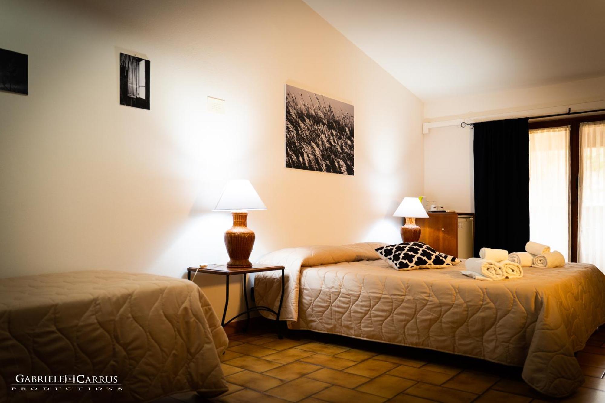 Murahera Guest House Muravera Esterno foto